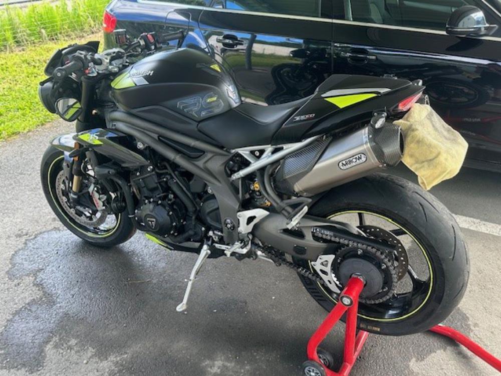 Motorrad verkaufen Triumph Speed Triple 1050 RS Ankauf